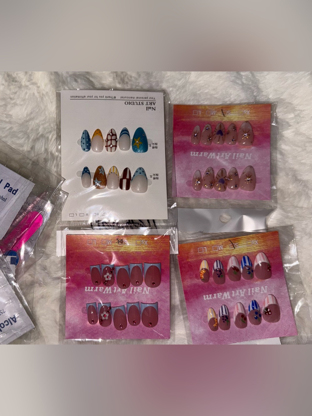 Assorted Press-On Nail Sets with Mixed Designs (Size Small)